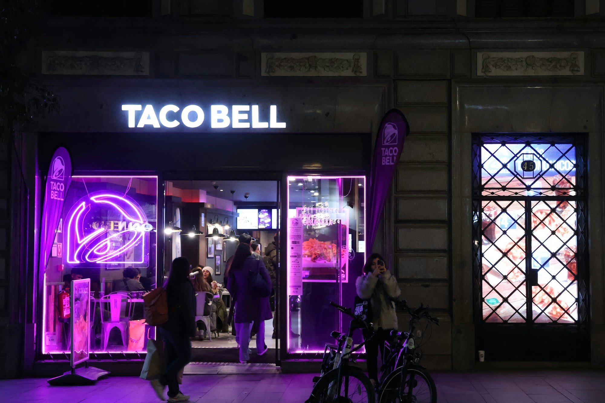 Taco Bell restaurant